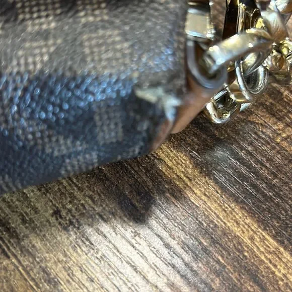 Michael Kors signature fold over, jet set convertible, shoulder bag - Picture 11 of 13